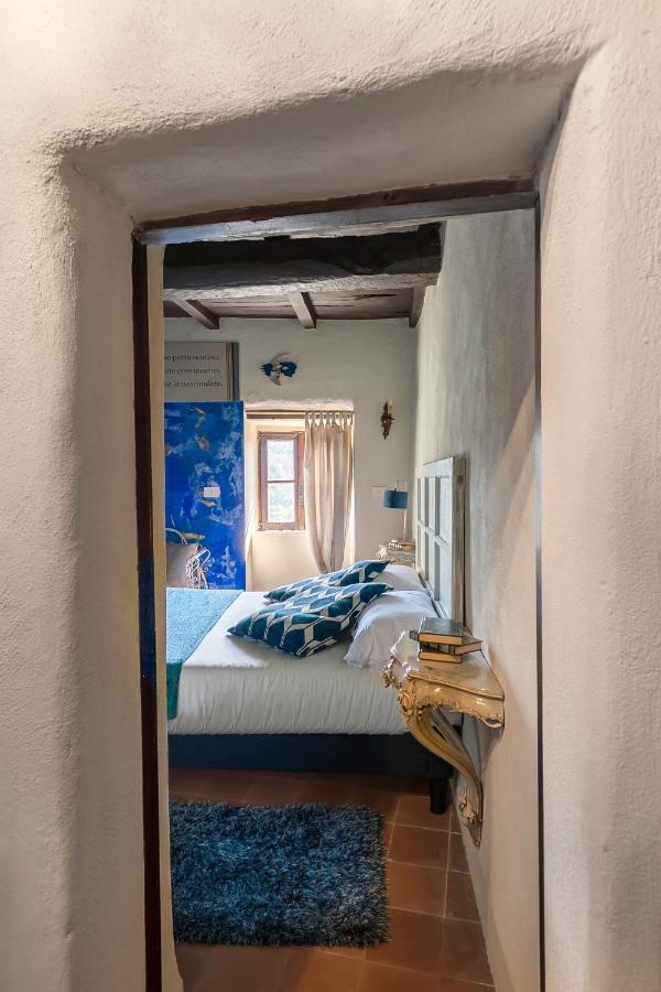 Opera Suites - Le Notti Bianche Calcata Extérieur photo