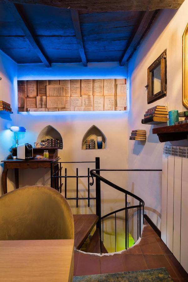 Opera Suites - Le Notti Bianche Calcata Extérieur photo