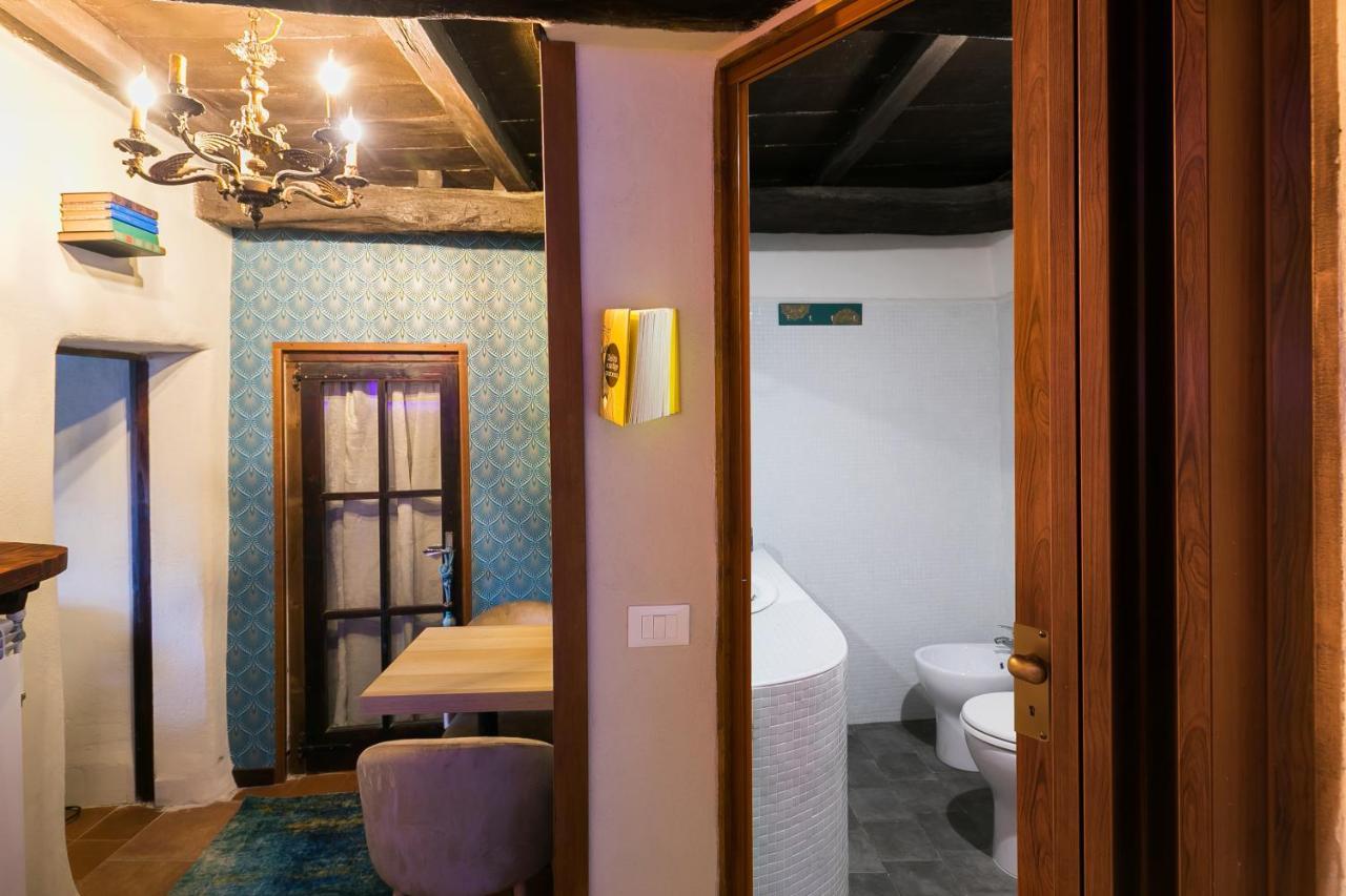 Opera Suites - Le Notti Bianche Calcata Extérieur photo