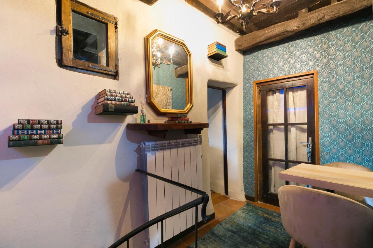 Opera Suites - Le Notti Bianche Calcata Extérieur photo
